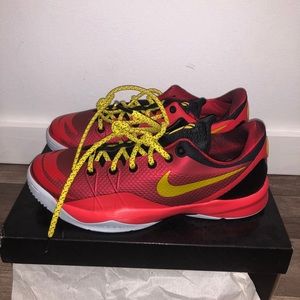 Kobe 4 Venomenon Brand new size 11